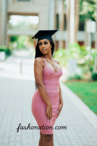 Stylish Graduation Outfits for College Students: sexy 