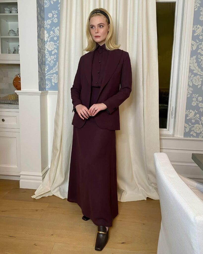 Elle Fanning in Guiliva Heritage