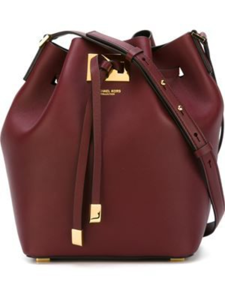 Burgundy Bucket Bags for Chic Fall Looks 8