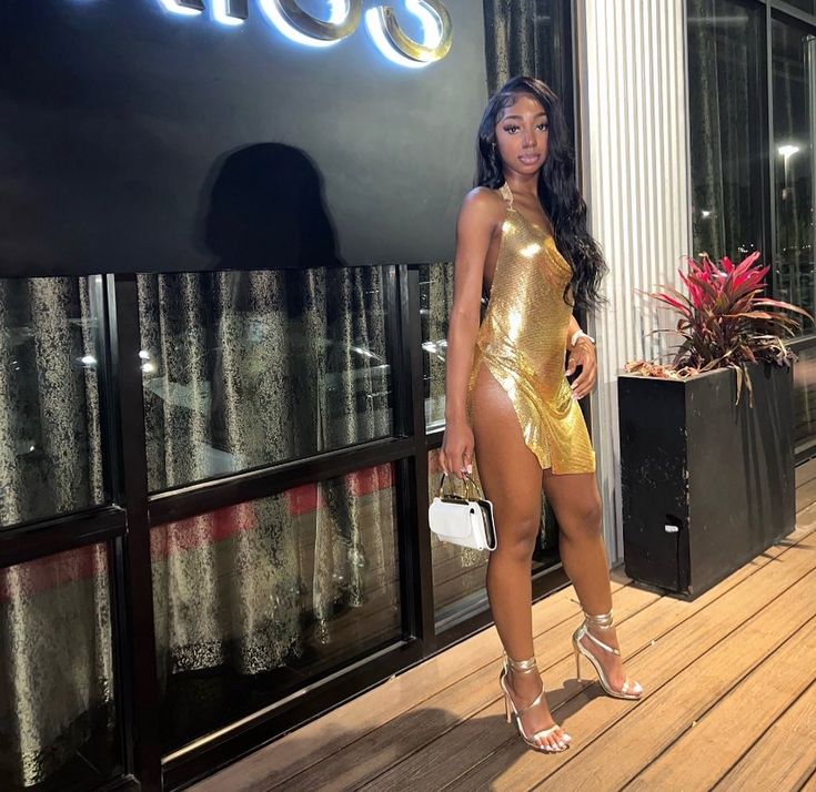 Sexy Yet Stylish: Low Cut Mini Dresses for Night Out