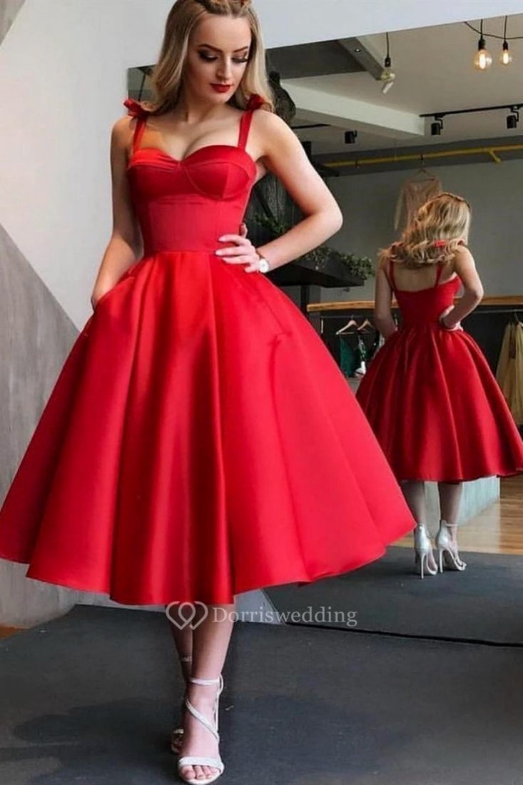 The sophisticated dash of Christmas Cocktail Dress