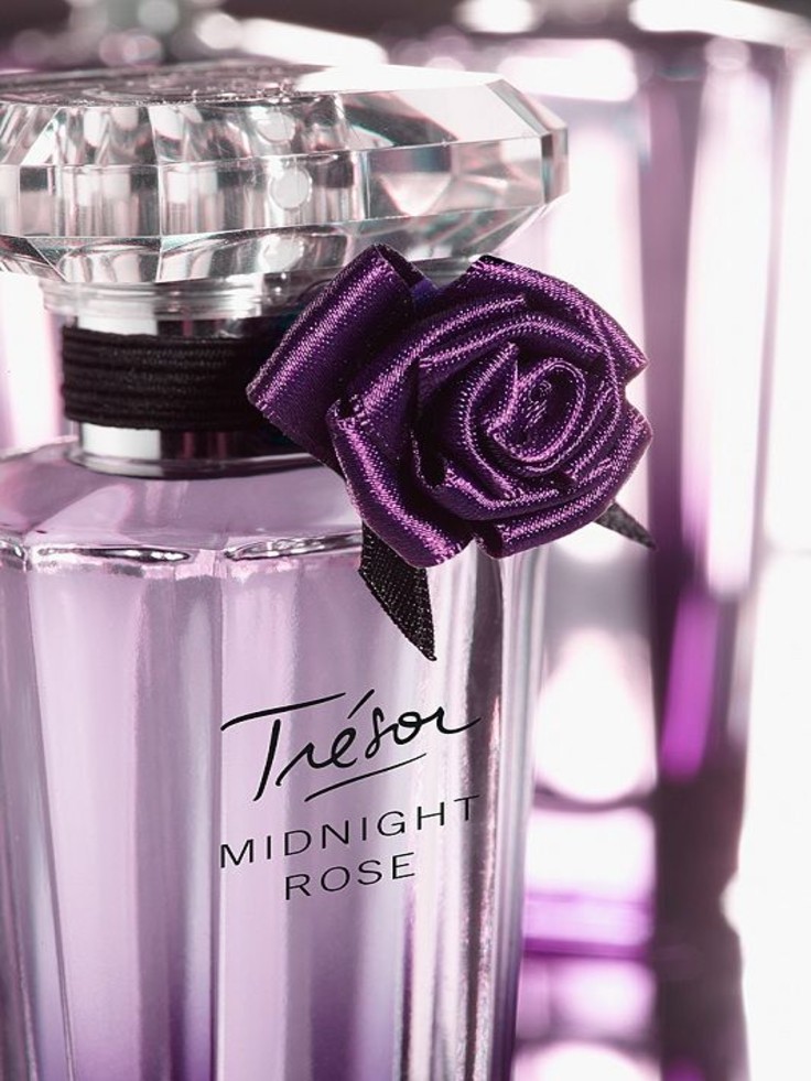 Secrets Behind Trésor Midnight Rose Irresistible Appeal