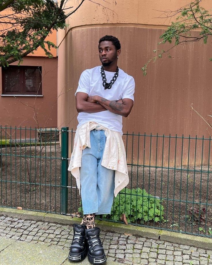 Omah Lay White Tee with black chain