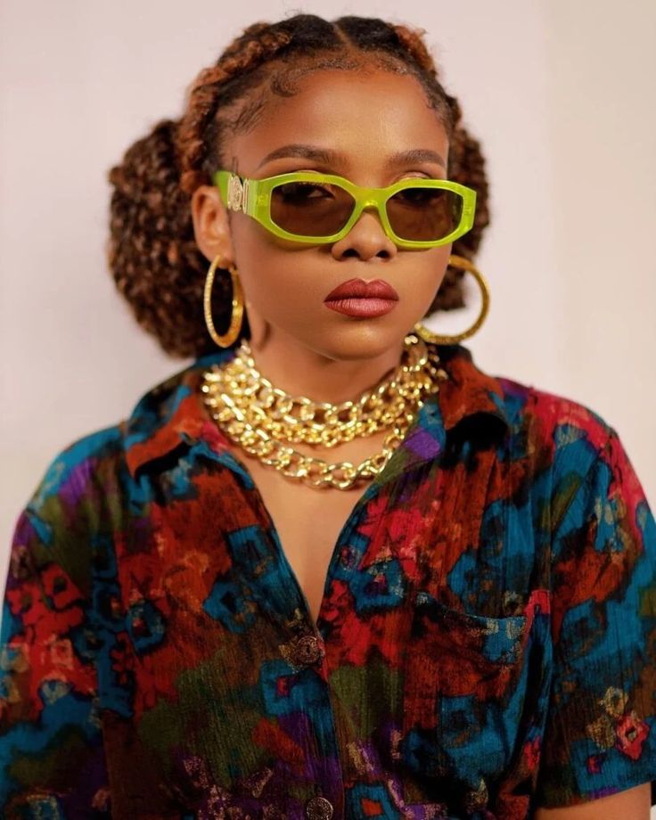 Zuchu green sunglasses