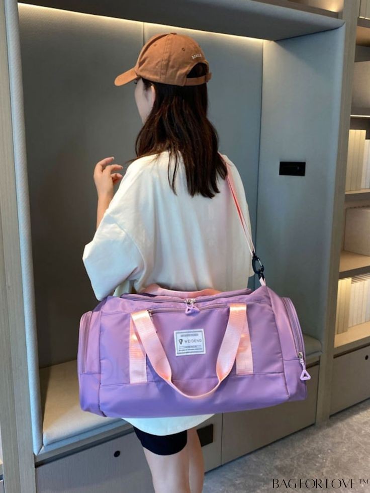 Must-Have Gym Bags for Women 6