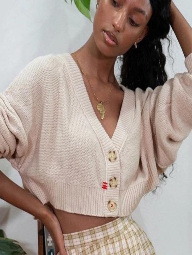 Best Cropped Cotton Cardigans to Upgrade Your Wardrobe pink croptop