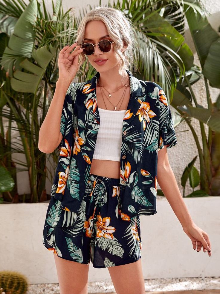 tropical short prints black