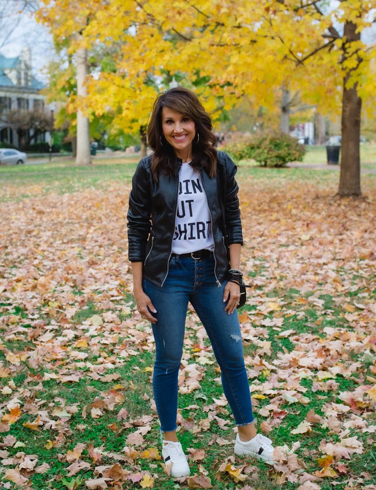 Graphic t-shirts leather jacket