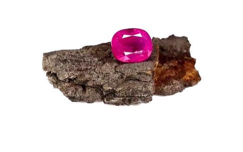 ruby stone displayed unset