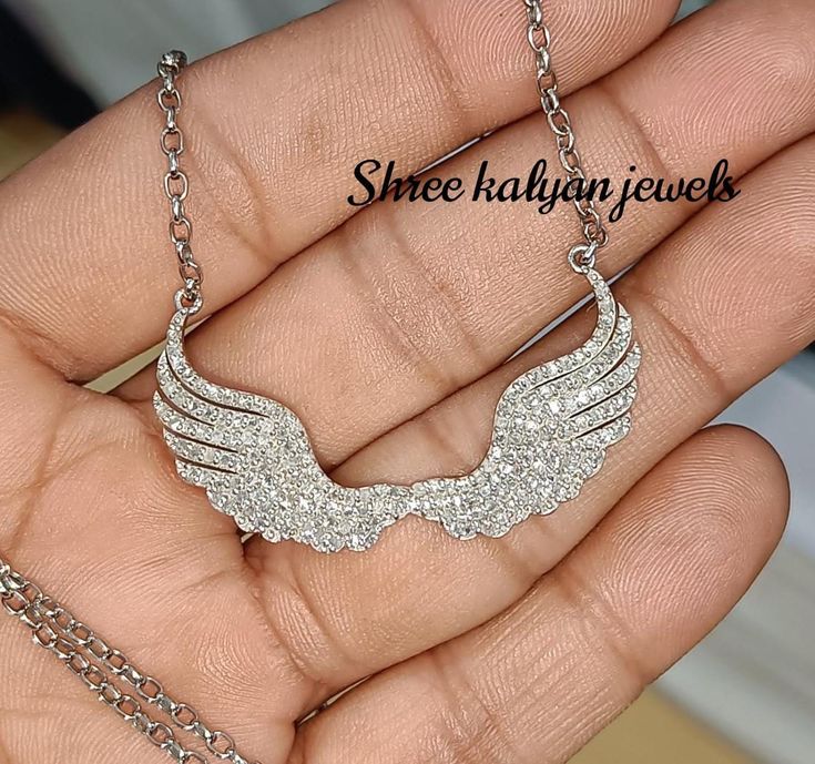 Cheap Angel Diamond Necklaces That You Need Every Day