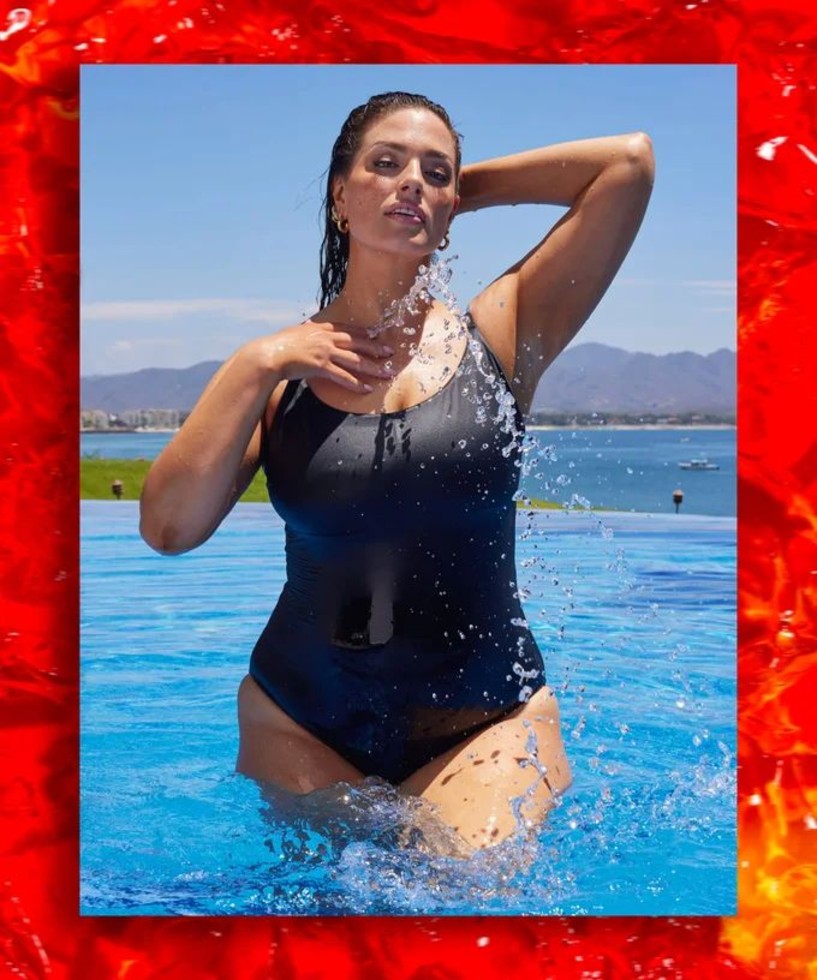 Bubble-free Period Proof Swimwear bottoms make it a perfect match