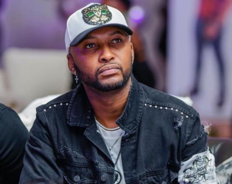 Vusi Nova The Elegance Of Afro Soul Reflected In Timeless Fashion 