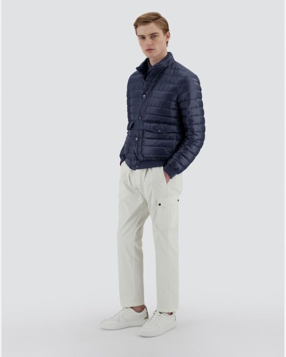 Affordable Slim Fit Nylon Men’s Jackets for Casual Clothing