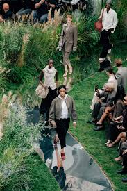 classic suits models 