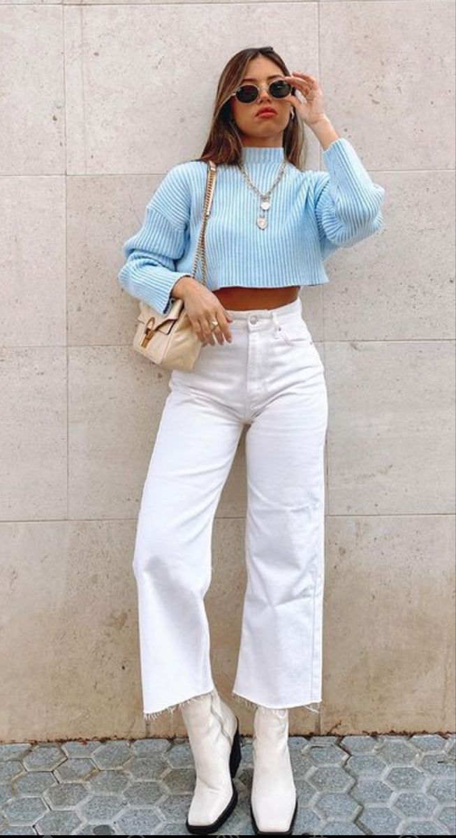 Casual and Cozy Sweaters Look 3