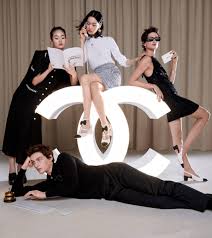 luxury fashion brands chanel