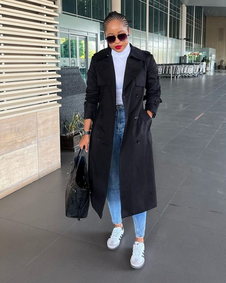 Trench coat in jeans