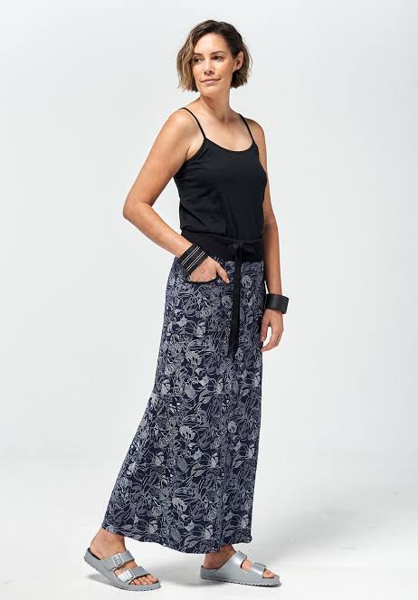 Maxi Skirts black and white print 