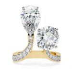 Toi et Moi engagement rings featured image round and teardrop