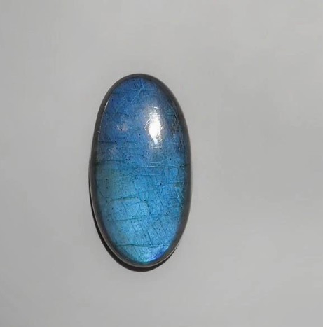 Â Labradorite