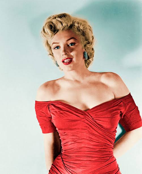 Oscars 2025 Marilyn Monroe in red dress