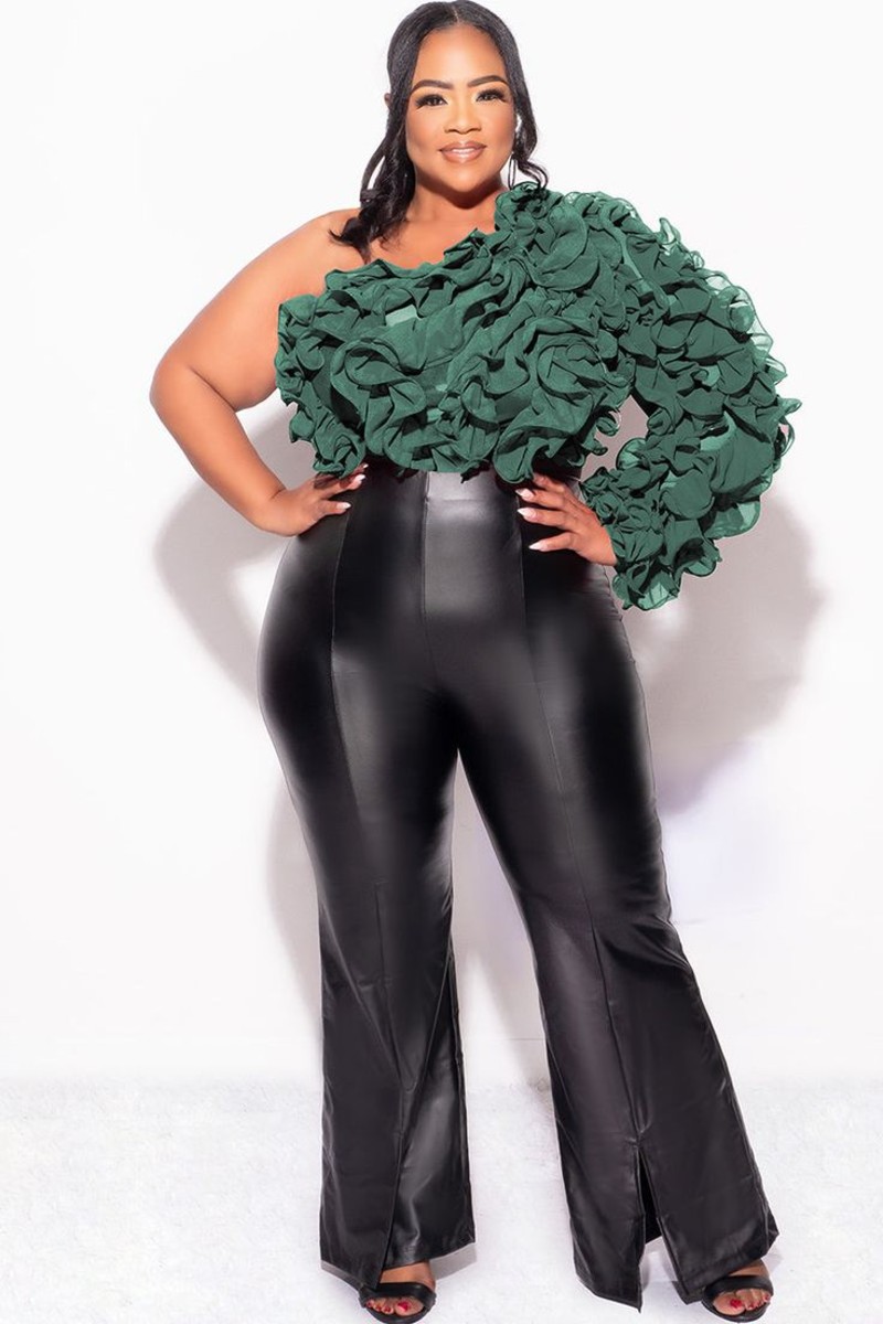 Off-the-shoulder Plus Size Crop Top for Sultry Glamour