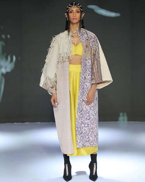 global youth cultures long outfit 