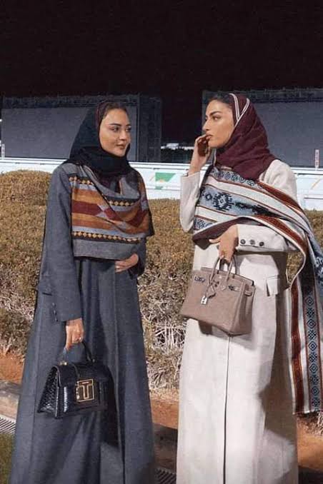 Middle Eastern fashion white and grey outfits
