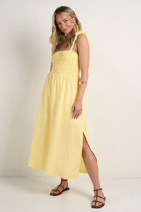  petite woman in yellow dress