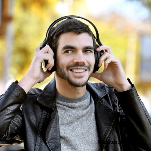 Blue tooth headphones wearable technology