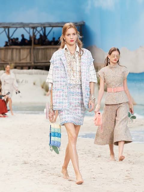 Fashion Week trends on stage 