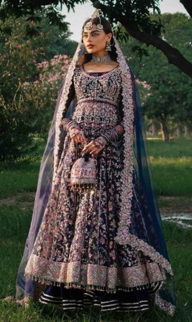 designer lawn suits blue