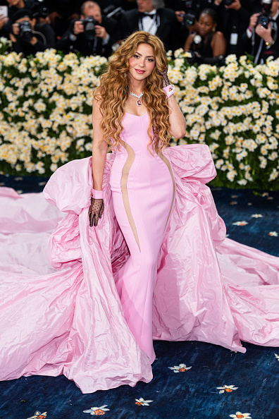 Met Gala Red Carpet Shakira