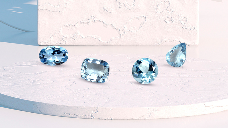 Loose aquamarine stones