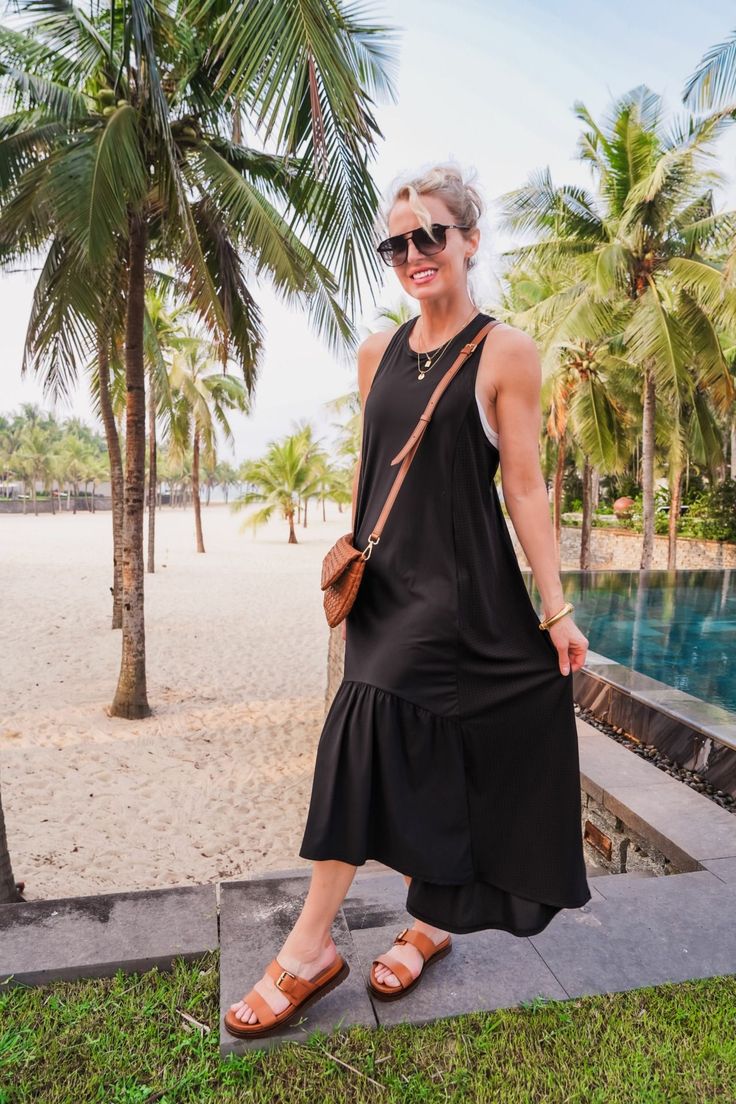 woman wearing suede sandals 2