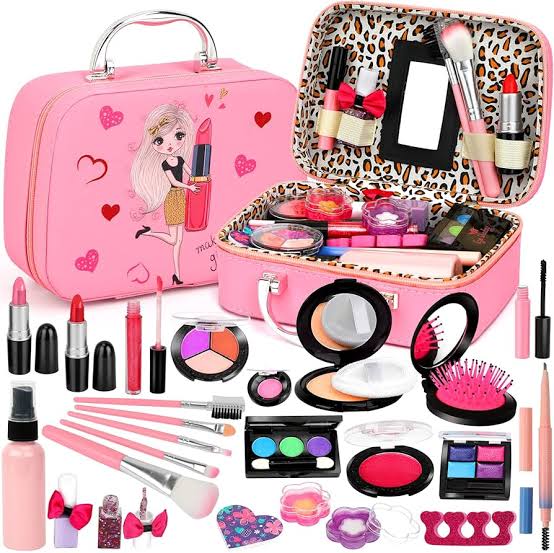  eco-friendly makeup kits 5