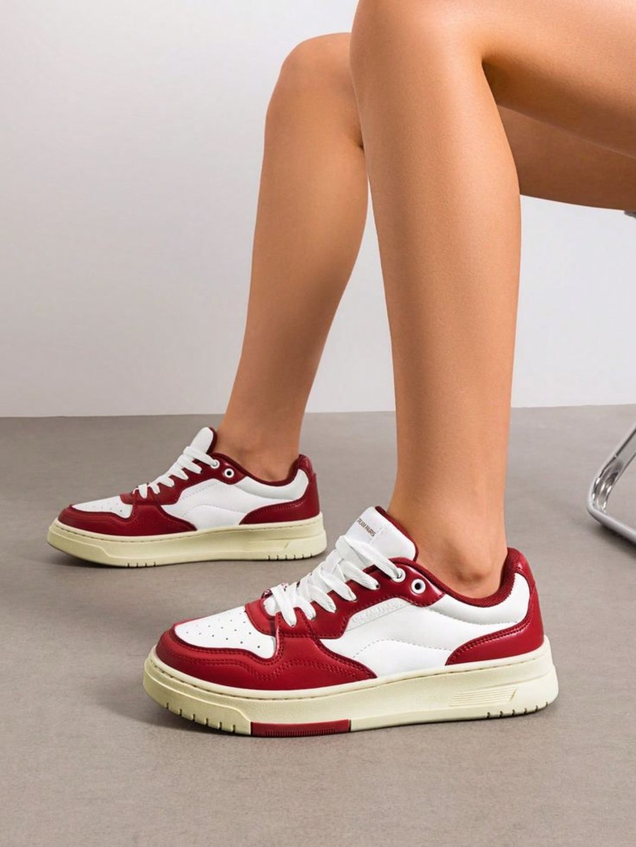 Love Retro Sneakers? See Why They’re a Must-Have Right Now