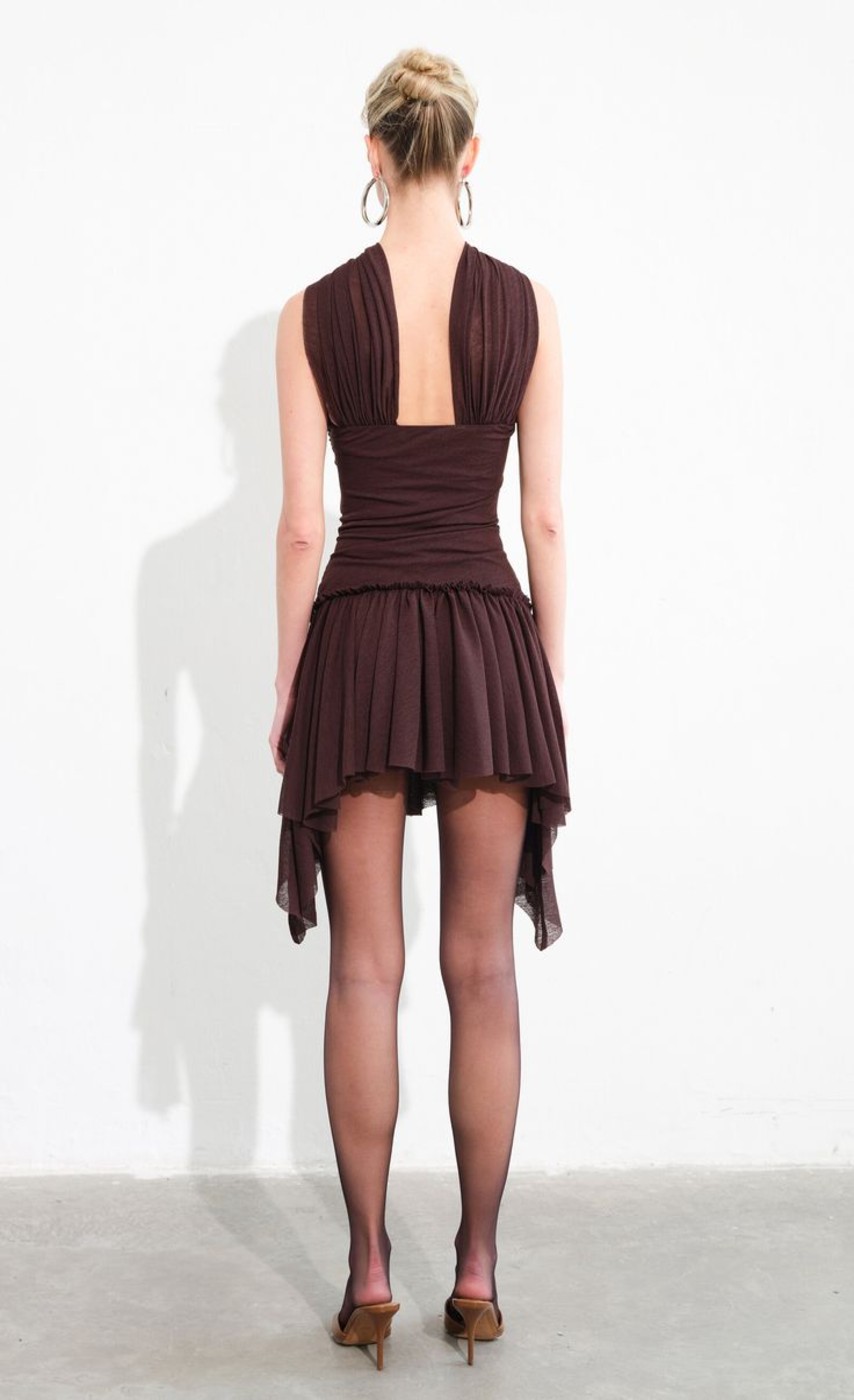 Ready to Rock Cut-Out Dresses? Here’s How to Own It