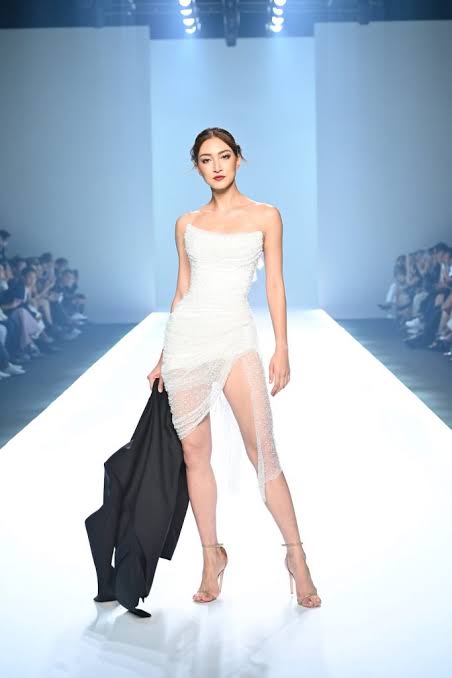 Asia Fashion Show 2025 model in the runway