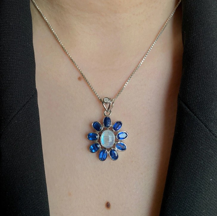 Moonstone pendant