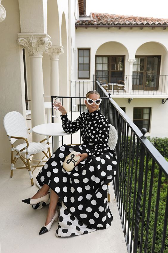 Polka dots dress
