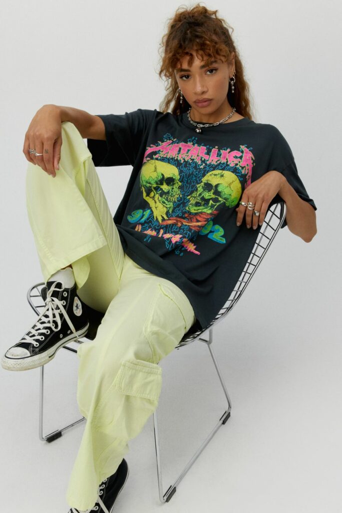 Girl wearing Metlica Band Tees