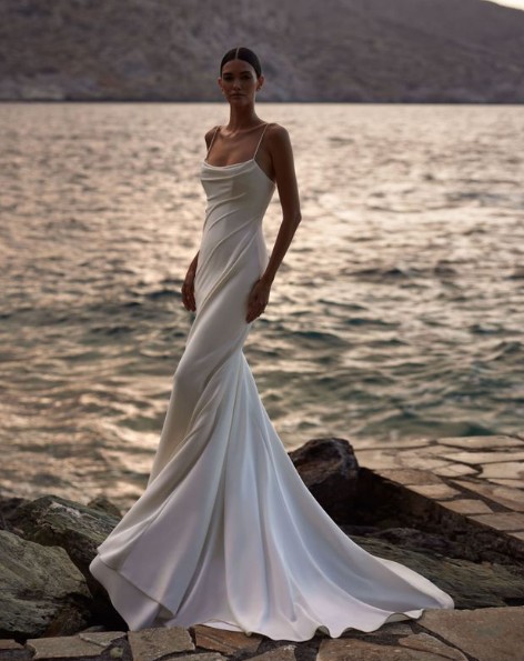 Spaghetti strap white Wedding Dress Vladiyan