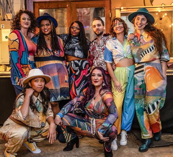 8 women in bright outfits to show that Fashion impacts your health