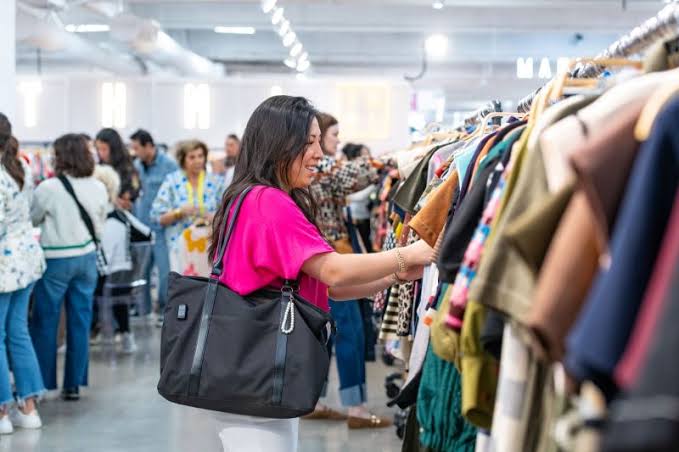 buyers at Dallas Apparel & Accessories Market