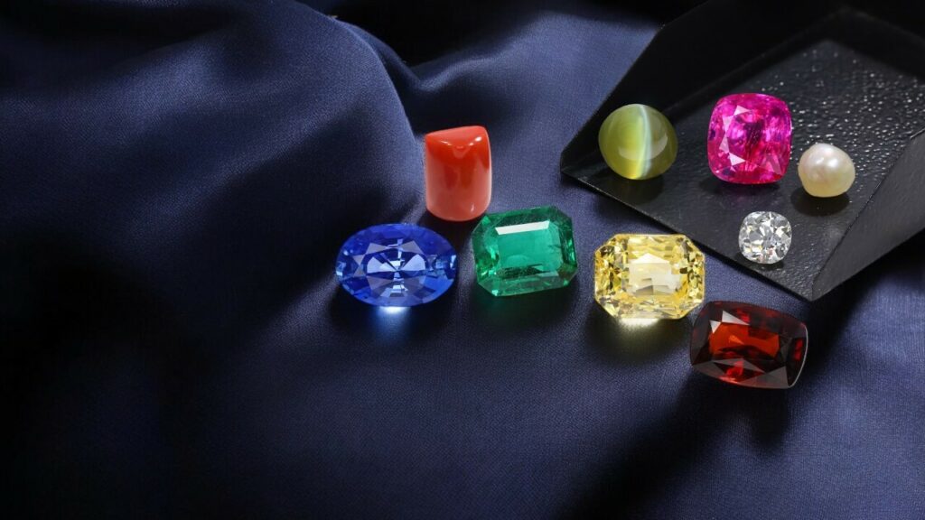 stones that go with blue saphire