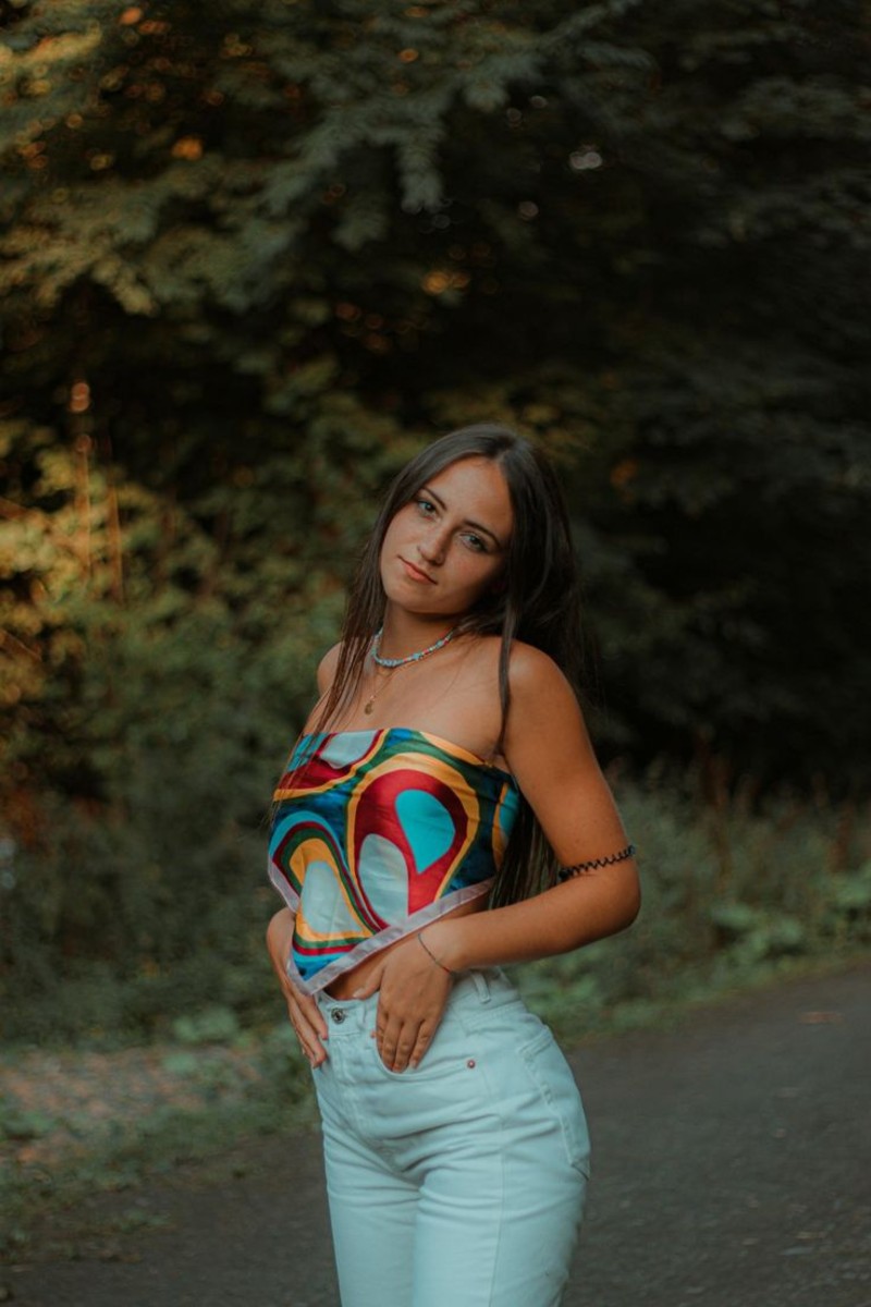8 Unforgettable Festival Outfits – Are You In or Out?