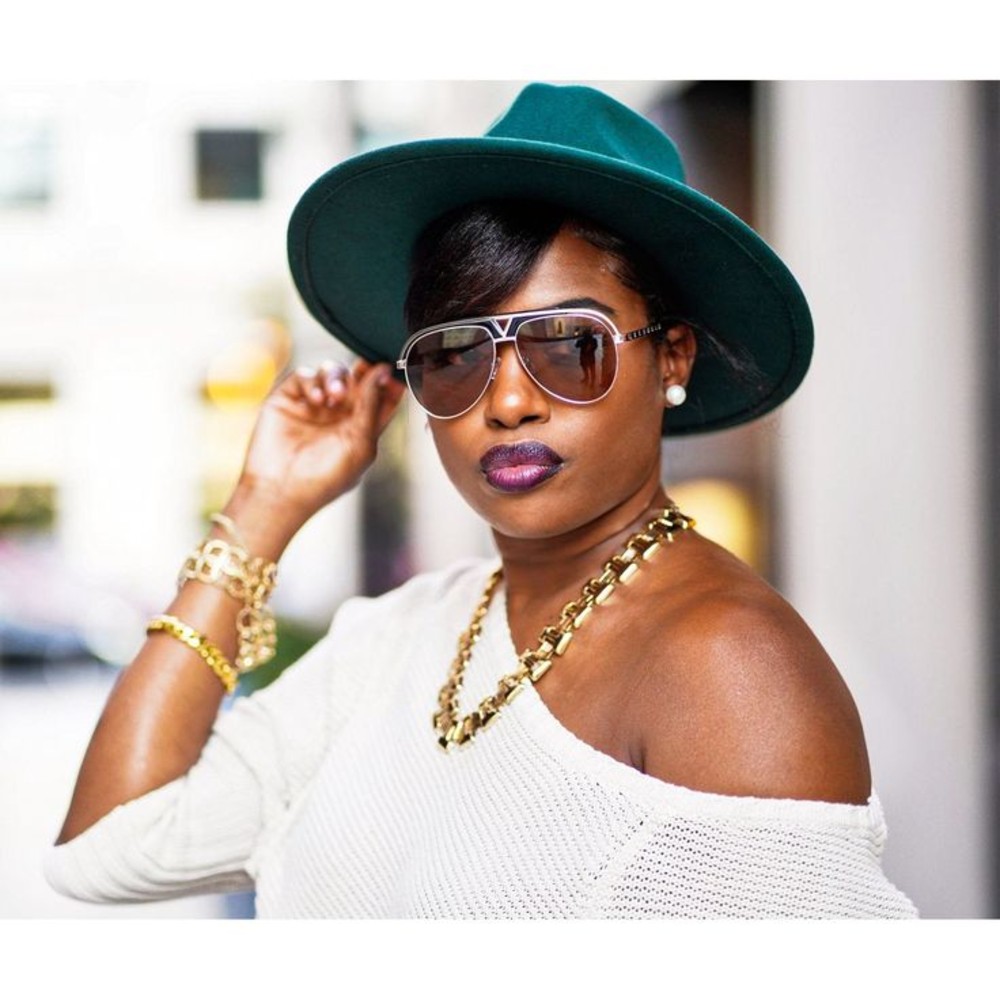 10 Stylish Aviator Sunglasses :Which Pair Fits You?