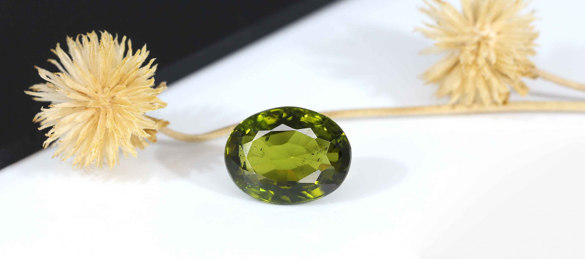 Peridot stone jewelry