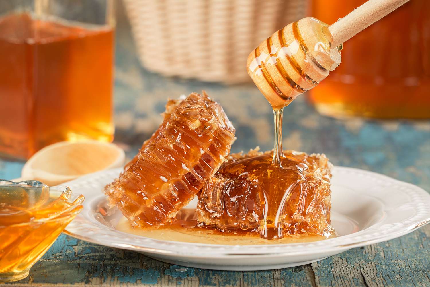 Honey for getting rid of Acne Scars